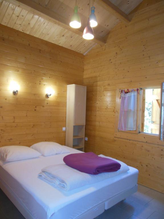 Gites Bon Air Saint-Flour  Δωμάτιο φωτογραφία