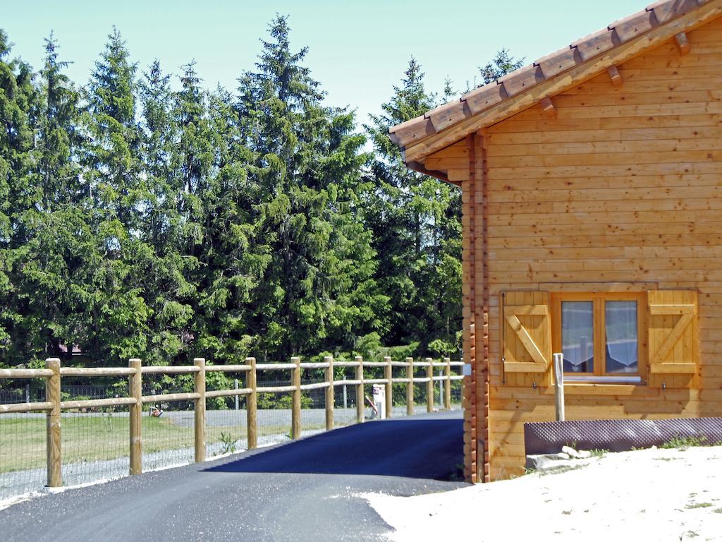 Gites Bon Air Saint-Flour  Δωμάτιο φωτογραφία